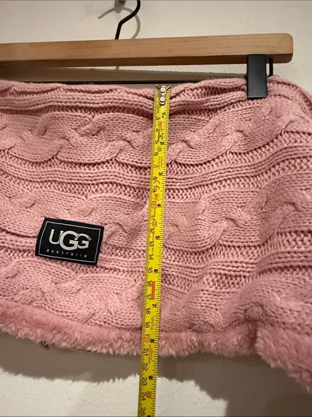 UGG Dusty Rose Cable Knit Neck Warmer